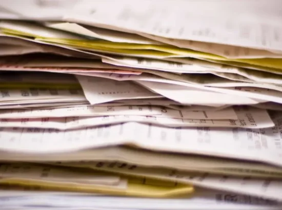 What Every Box Truck Owner-Operator Needs to Know About Navigating Legal Obligations